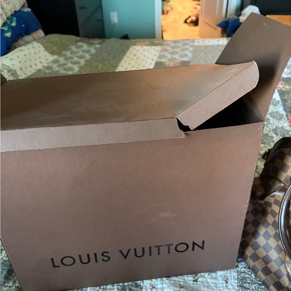 Louis Vuitton Brown Checkered Shoulder Bag TREVI GM - Picture 16 of 16